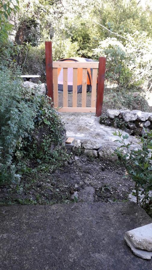 Kamp Seosko Domacinstvo Radman אוהל מפואר הרצג-נובי
