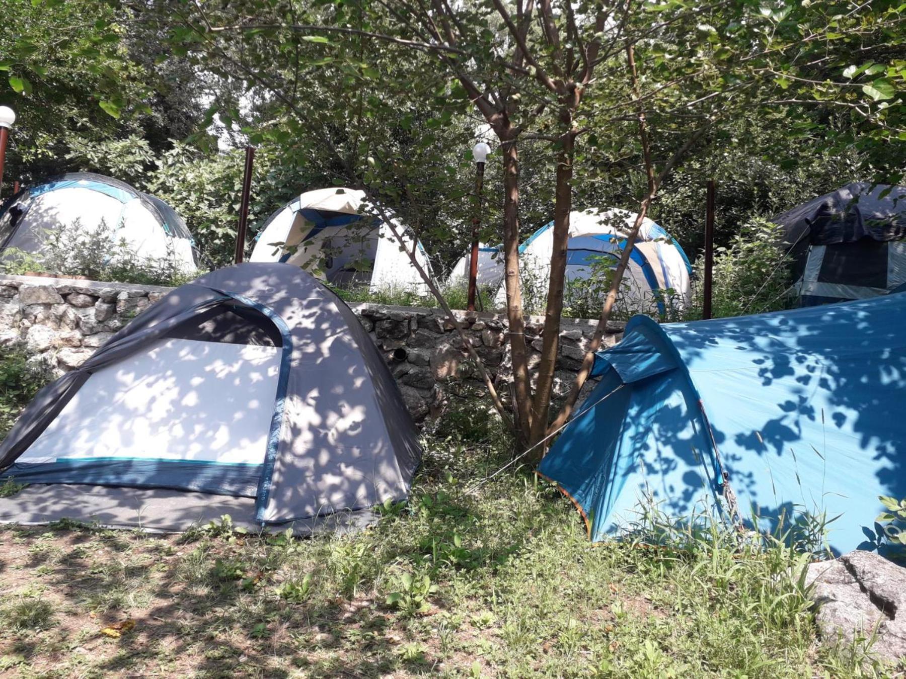 Kamp Seosko Domacinstvo Radman אוהל מפואר *